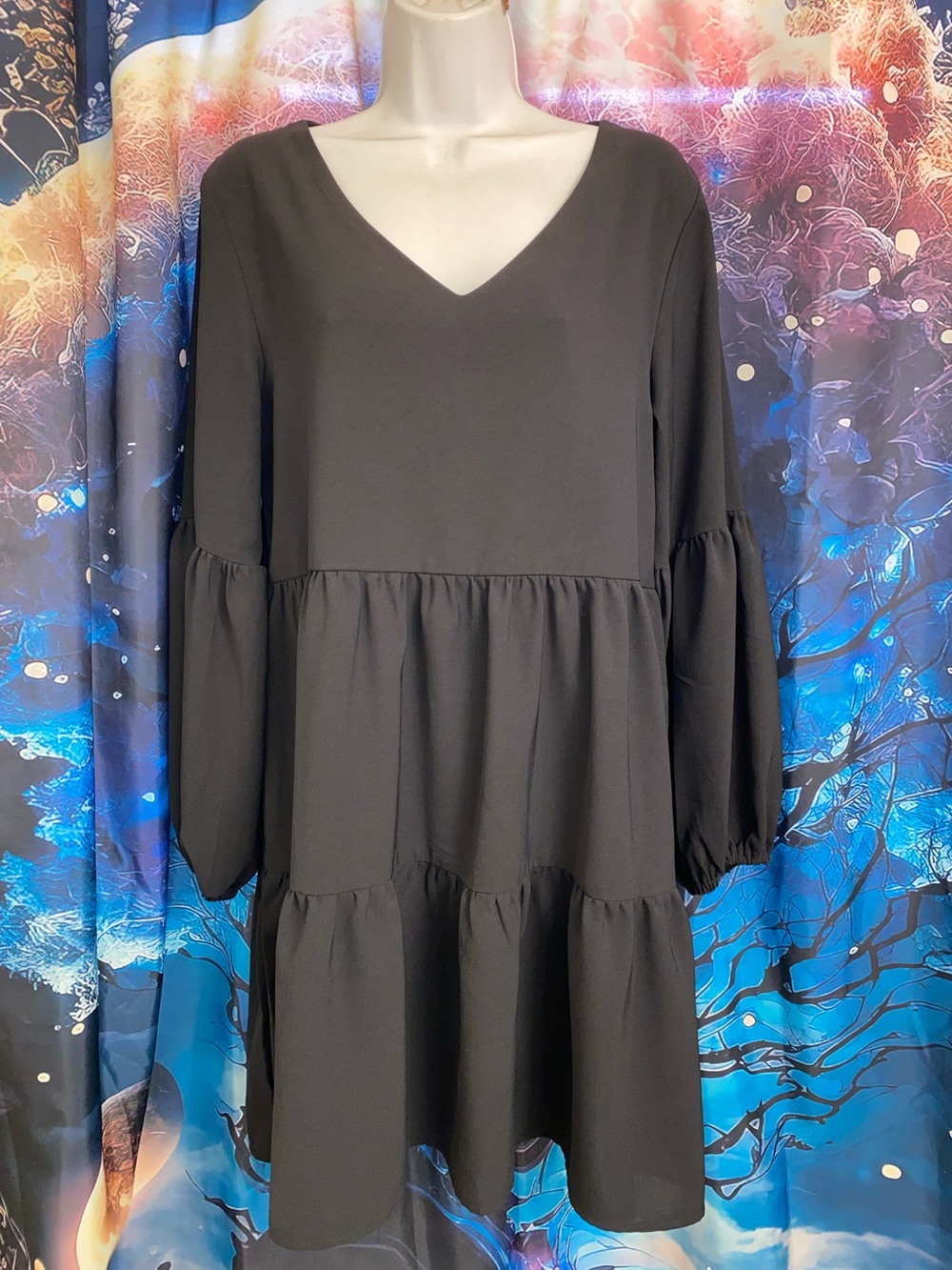 Black Long Sleeve V-Neck Tiered Babydoll Mini Dress Size M